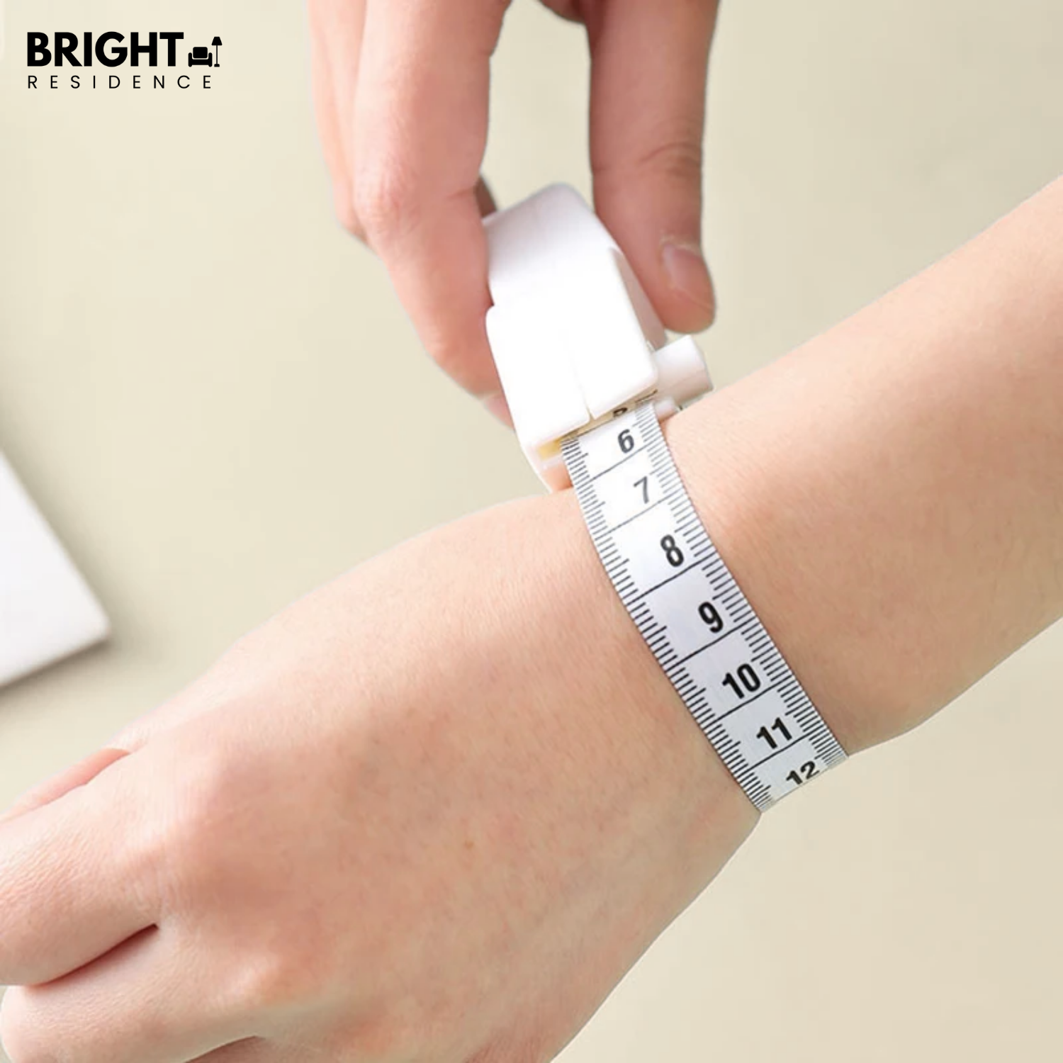 Body Measuring Tape | One Hand Locking Pin | Button Retraction | Blaze