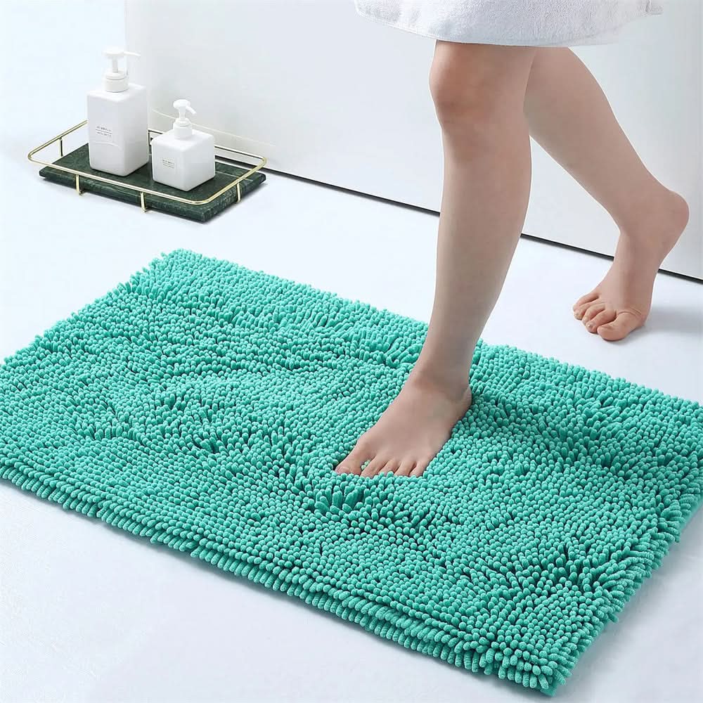Bath Rug | Quick-Dry Chenille | Non-Slip Honeycomb Backing | Plume