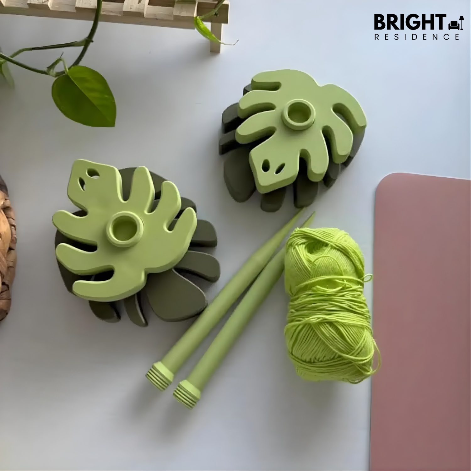 Yarn Winder | Makes Neat Yarn Cakes | Tool-Free Assembly | Eddy