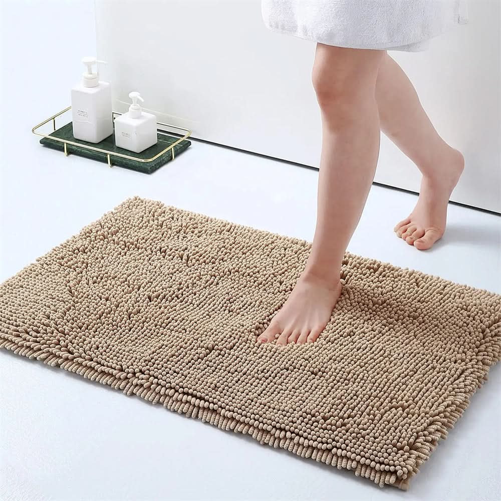 Bath Rug | Quick-Dry Chenille | Non-Slip Honeycomb Backing | Plume