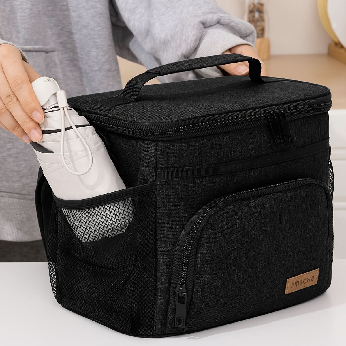 Lunch Bag | Insulated Thermal Lining | Zip Close, Adjustable Strap | Quiver